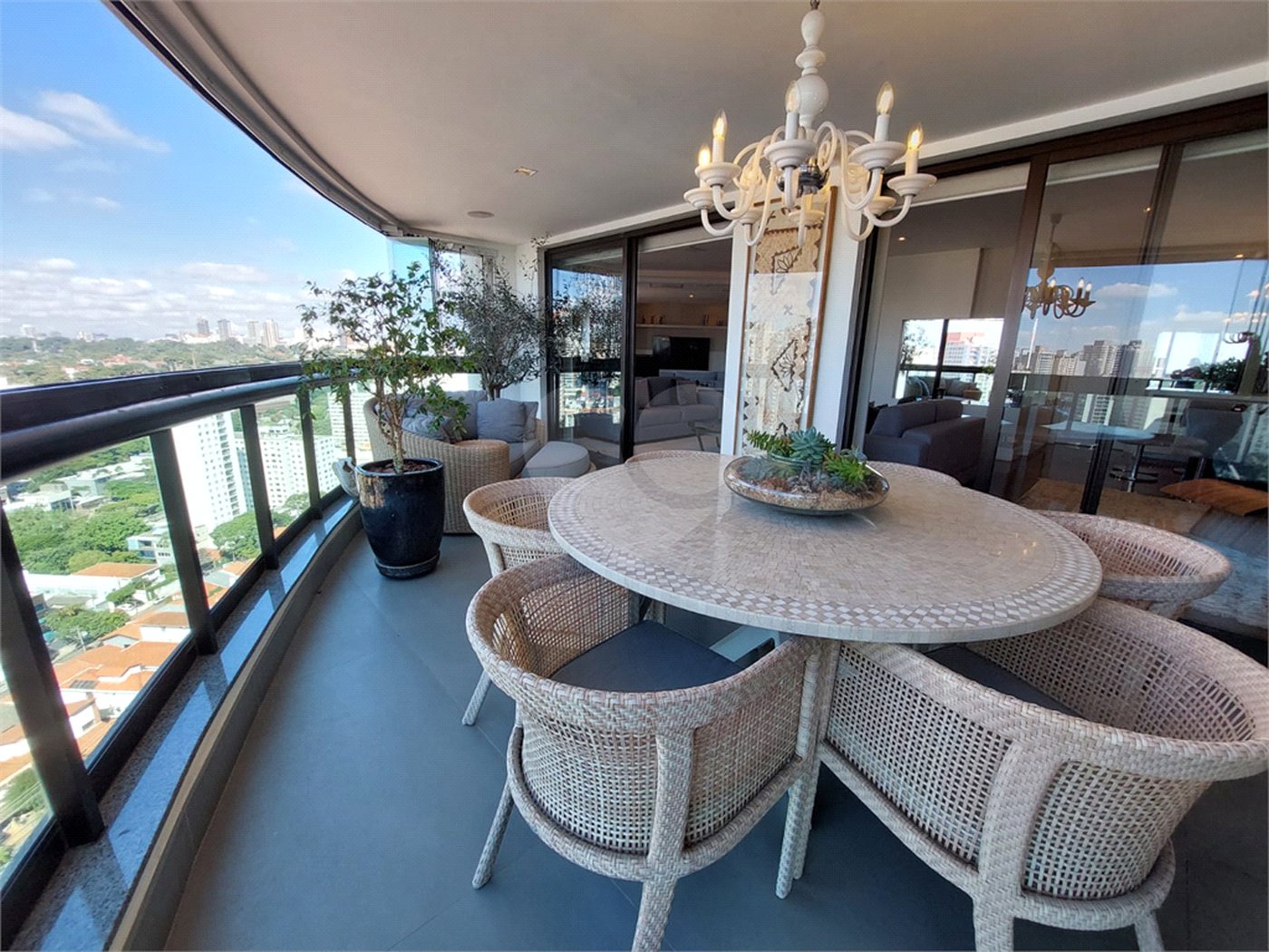Apartamento à venda ou para alugar com 3 suítes em Perdizes, São Paulo, SP