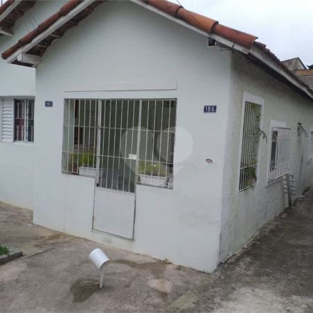 Casa à venda com 3 quartos em Vila Vitório Mazzei, São Paulo, SP