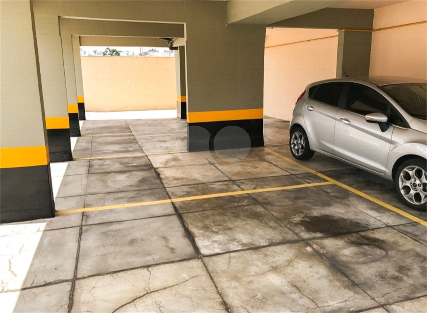 Apartamento à venda com 2 quartos em Jardim Ivana, São Paulo, SP
