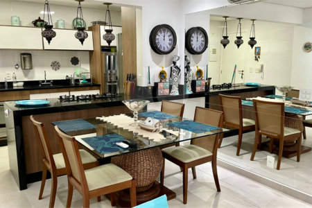 Apartamento à venda com 3 quartos, sendo 1 suíte,  em Jardim Belmar, Guarujá, SP