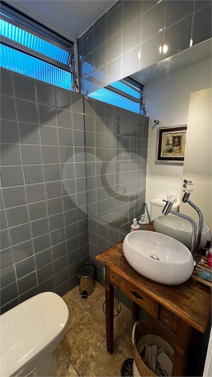 Sobrado à venda com 3 quartos, sendo 1 suíte, em Vila Mariana, São Paulo, SP