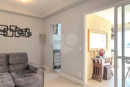 Apartamento à venda com 2 quartos, sendo 1 suíte, em Alto da Boa Vista, São Paulo, SP