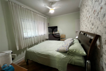 Sobrado à venda com 3 quartos em Água Fria, São Paulo, SP