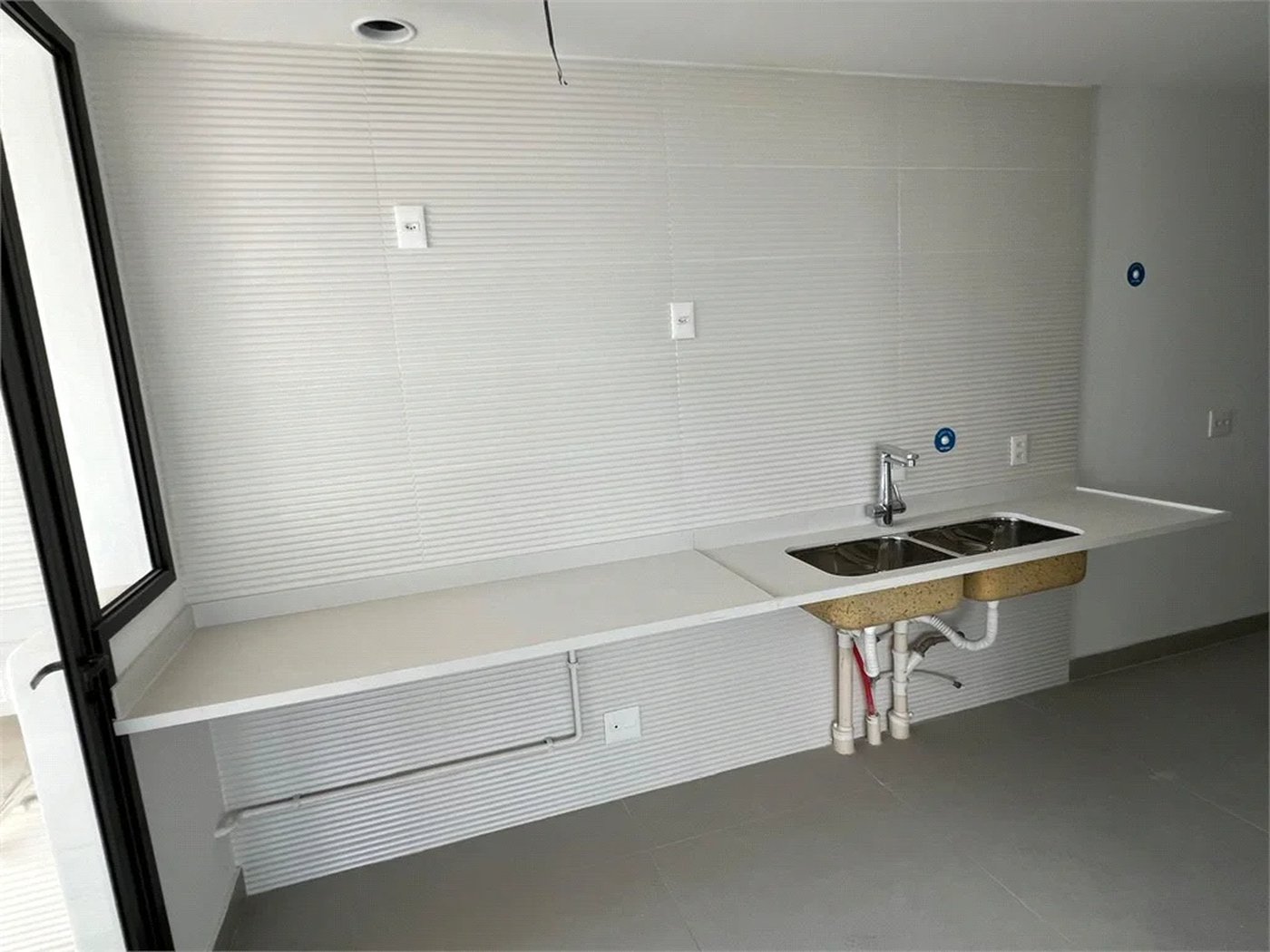 Apartamento à venda com 3 suítes em Pinheiros, São Paulo, SP