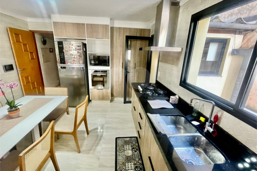 Casa à venda com 3 quartos, sendo 1 suíte, em Santana, São Paulo, SP