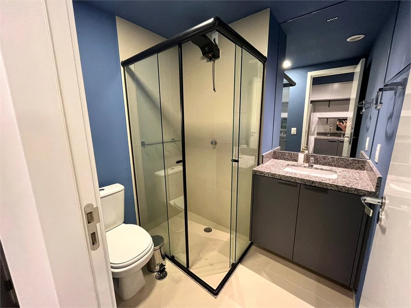 Apartamento à venda ou para alugar com 1 suíte em Pinheiros, São Paulo, SP