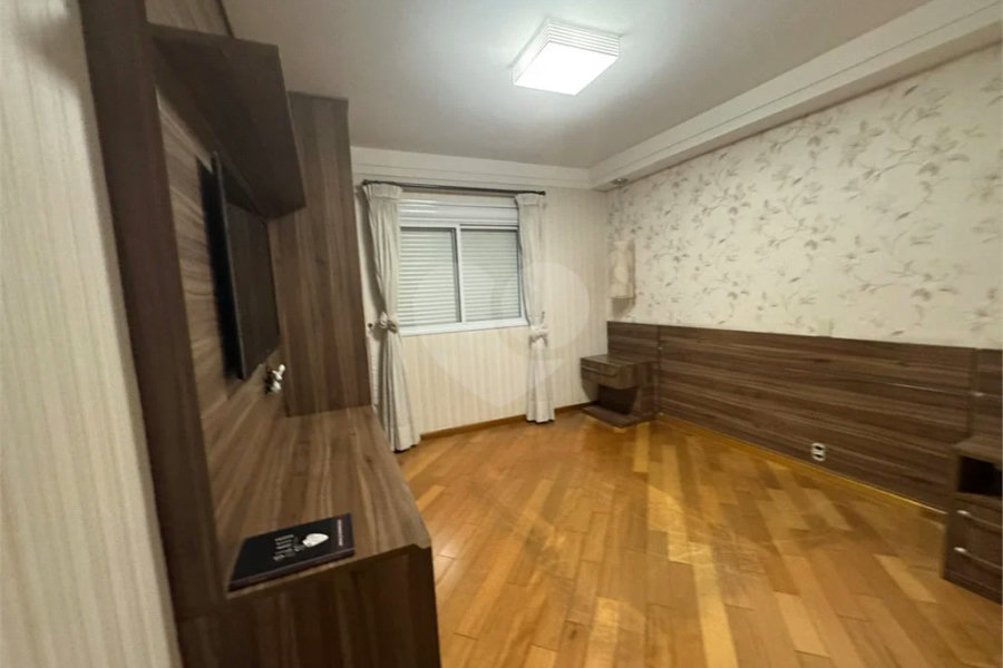 Apartamento à venda com 3 suítes em Santa Teresinha, São Paulo, SP