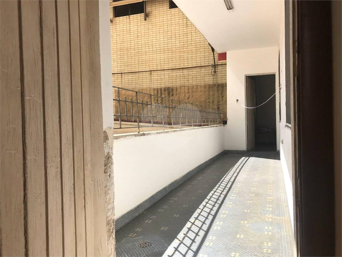 Apartamento na Bela Vista de 345m2 com 4 quartos (sendo 1 suíte.