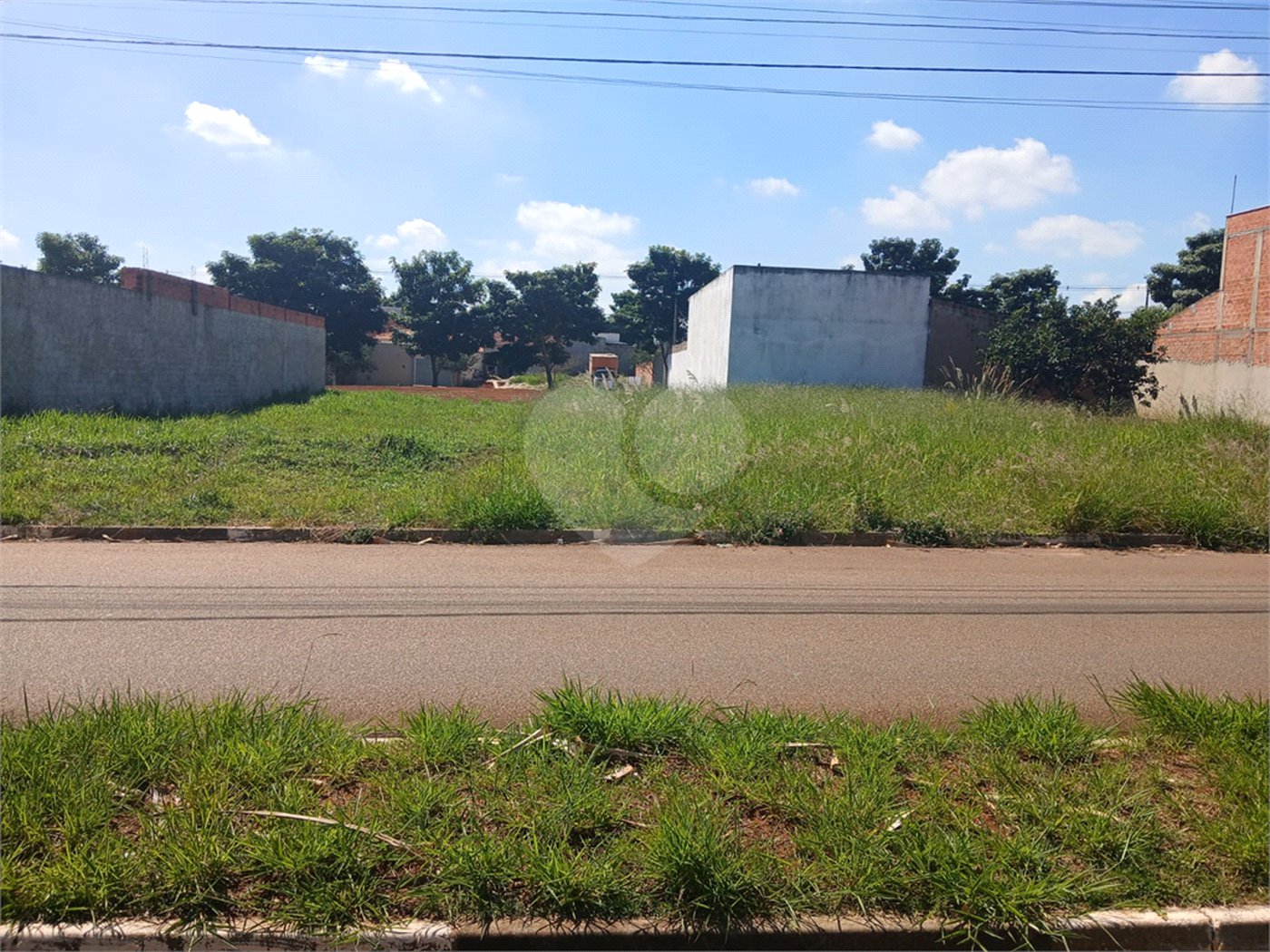 Terreno à venda em Portal dos Pinheiros Ii, Itapetininga, SP