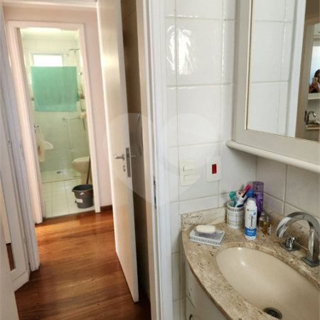 Apartamento à venda com 3 quartos, sendo 1 suíte,  em Vila Monumento, São Paulo, SP