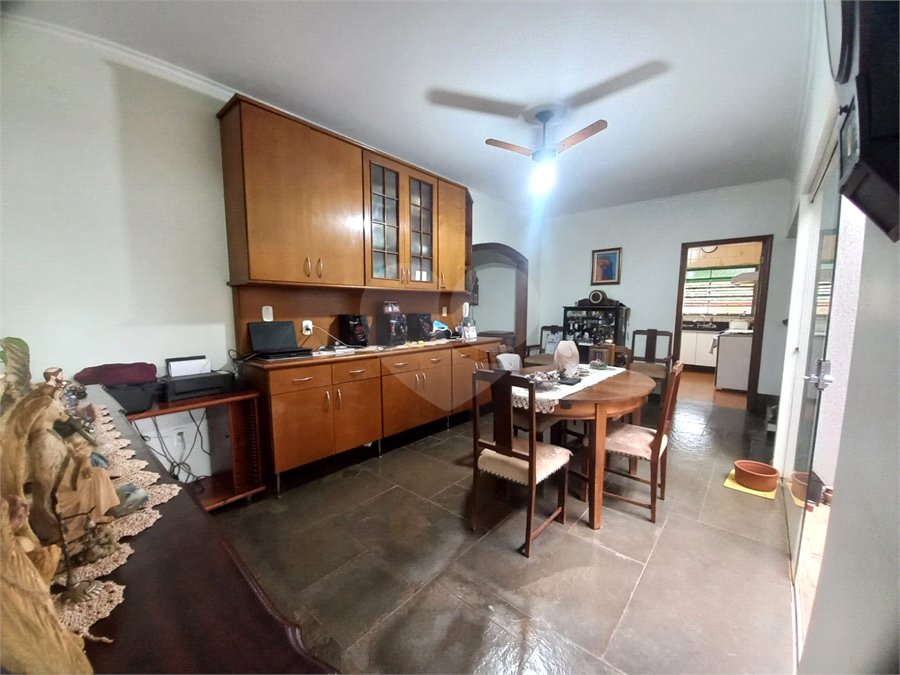 Casa à venda com 4 quartos, sendo 1 suíte,  em Parque dos Bandeirantes, Ribeirão Preto, SP