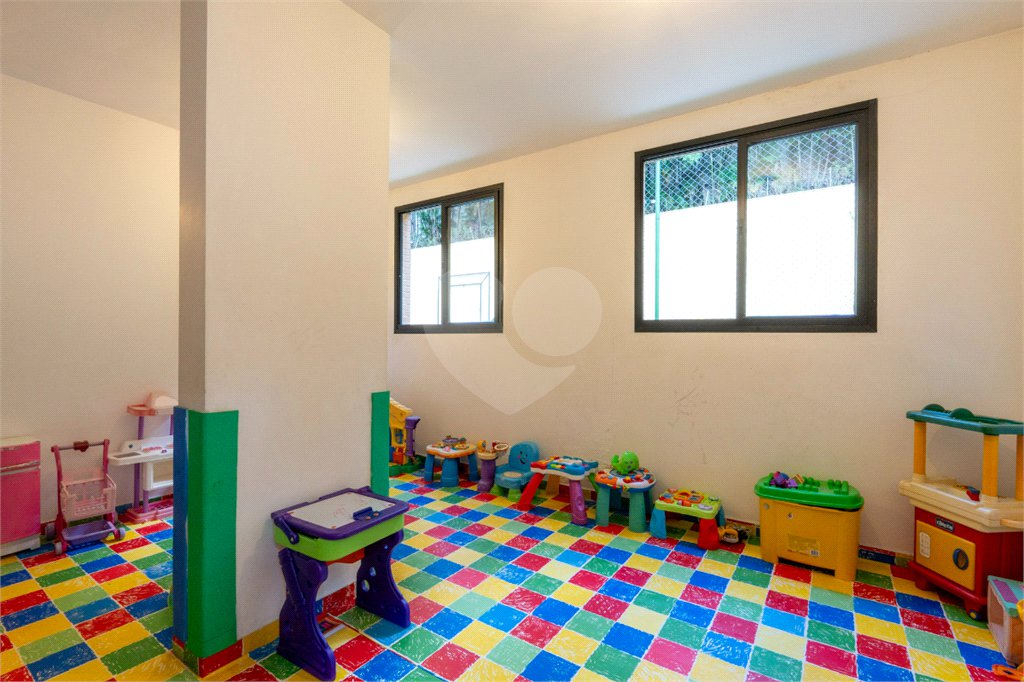 Apartamento à venda com 3 suítes em Vila Suzana, São Paulo, SP