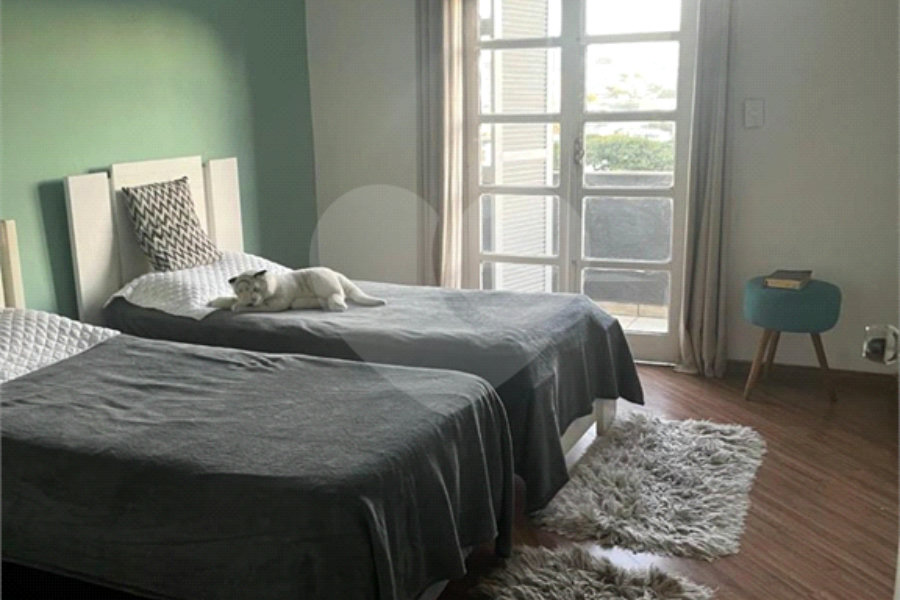 Sobrado à venda com 4 quartos, sendo 2 suítes, em Tremembé, São Paulo, SP