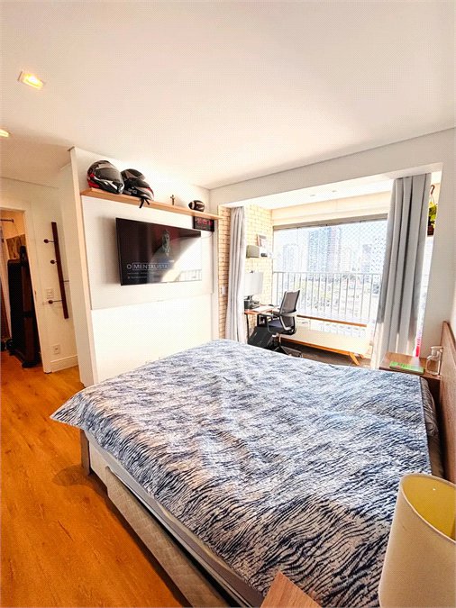 Apartamento à venda com 3 quartos, sendo 1 suíte, em Mirandópolis, São Paulo, SP