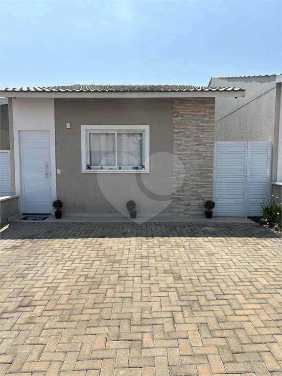 Casa à venda com 2 quartos, sendo 1 suíte, no condomínio Residencial Bela Vida- Bom Jesus dos Perdões, Bom Jesus dos Perdões - SP