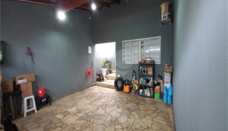 Casa Térrea à venda com 2 quartos em Vila Avaí, Indaiatuba, SP