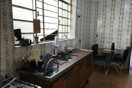 Sobrado à venda com 3 quartos em Bosque da Saúde, São Paulo, SP
