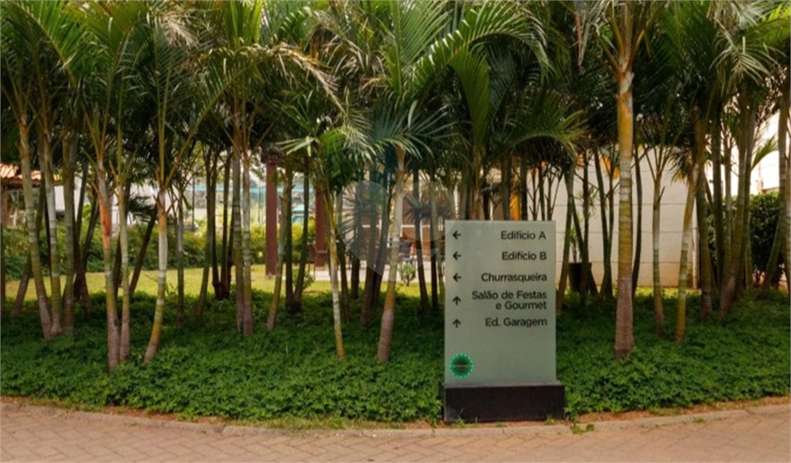 Apartamento à venda com 3 quartos, sendo 1 suíte,  em Vila Medeiros, São Paulo, SP