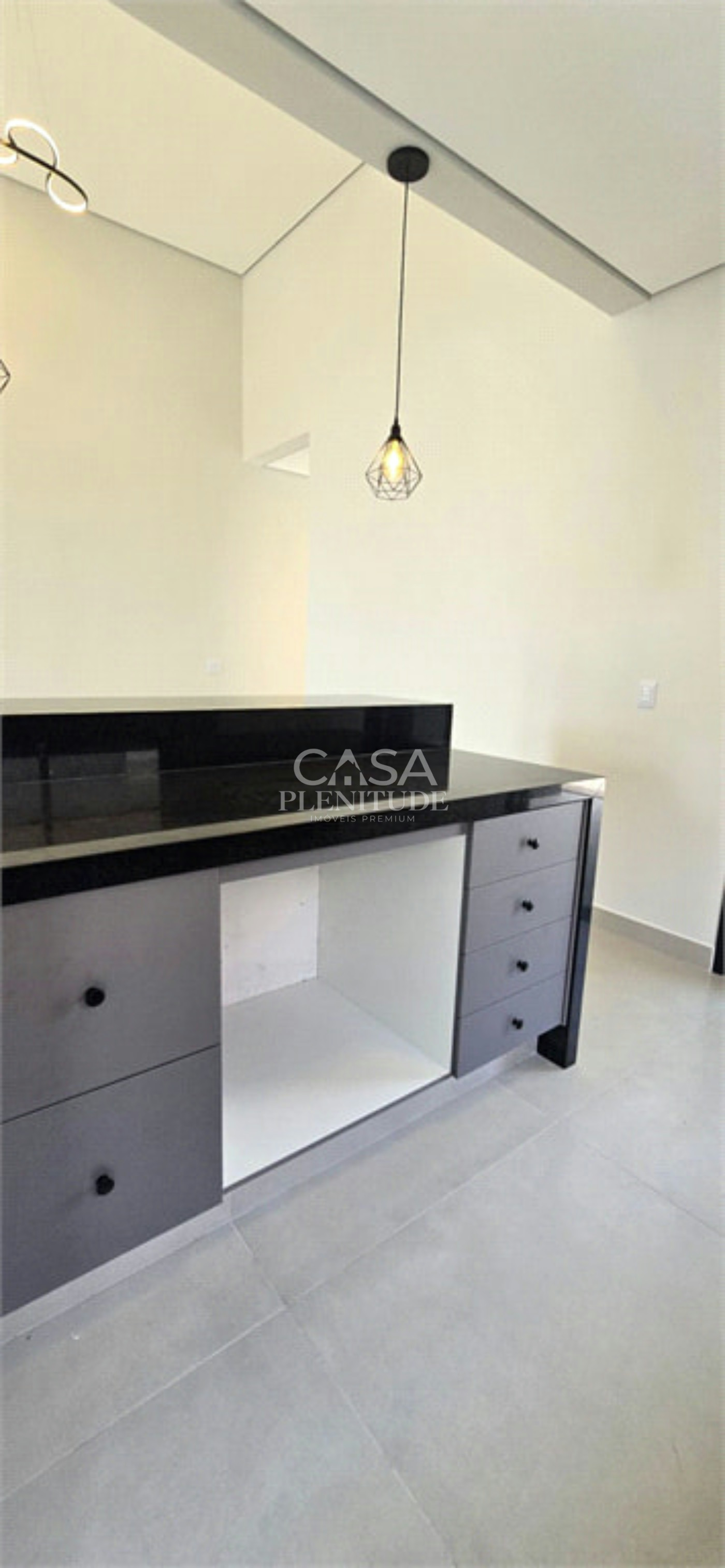 Casa em condomínio à venda com 3 quartos, sendo 2 suítes, em Jardim Novo Horizonte, Sorocaba, SP