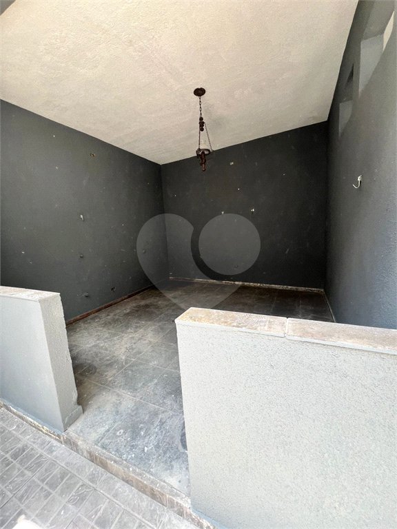 Casa à venda com 3 quartos, sendo 1 suíte, em Conjunto Residencial Vista Verde, São Paulo, SP