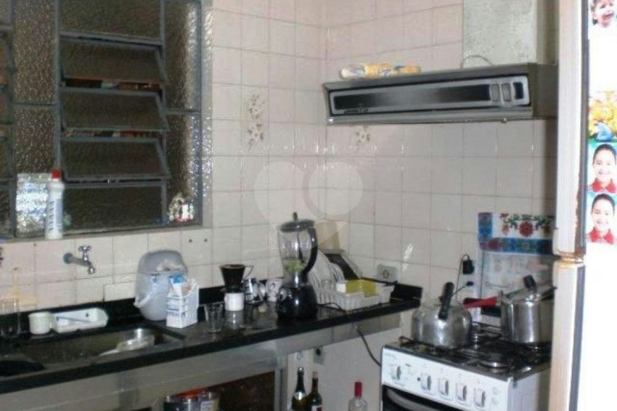 Sobrado à venda com 3 quartos em Jardim Peri, São Paulo, SP