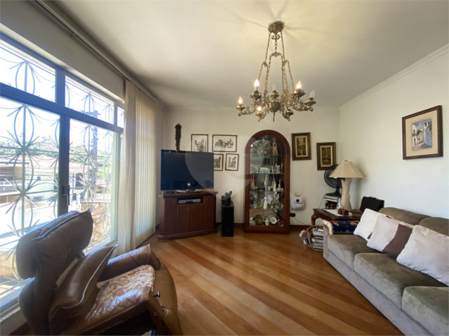 Casa Térrea à venda com 3 quartos, sendo 1 suíte,  em Santana, São Paulo, SP