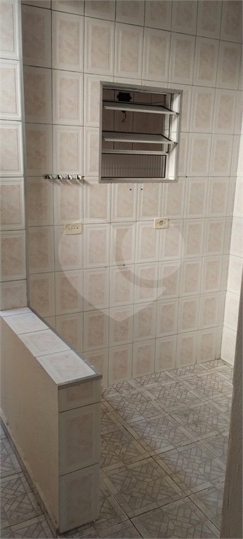 Sobrado à venda com 4 quartos, sendo 1 suíte, em Vila Nivi, São Paulo, SP