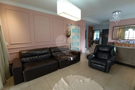 Casa à venda com 4 quartos, sendo 1 suíte, no condomínio Jardim Reserva Bom Viver de Indaiatuba, Indaiatuba - SP