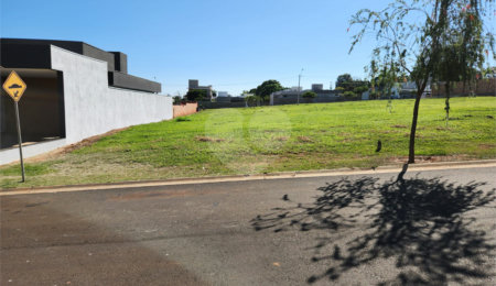 Terreno à venda em Residencial Volpi, Araraquara, SP