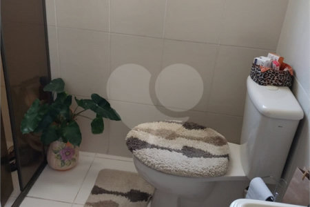 Casa à venda com 3 quartos, sendo 2 suítes, em Siciliano, São Paulo, SP