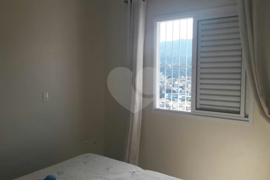 Sobrado à venda com 4 quartos, sendo 3 suítes, em Jardim Virginia Bianca, São Paulo, SP