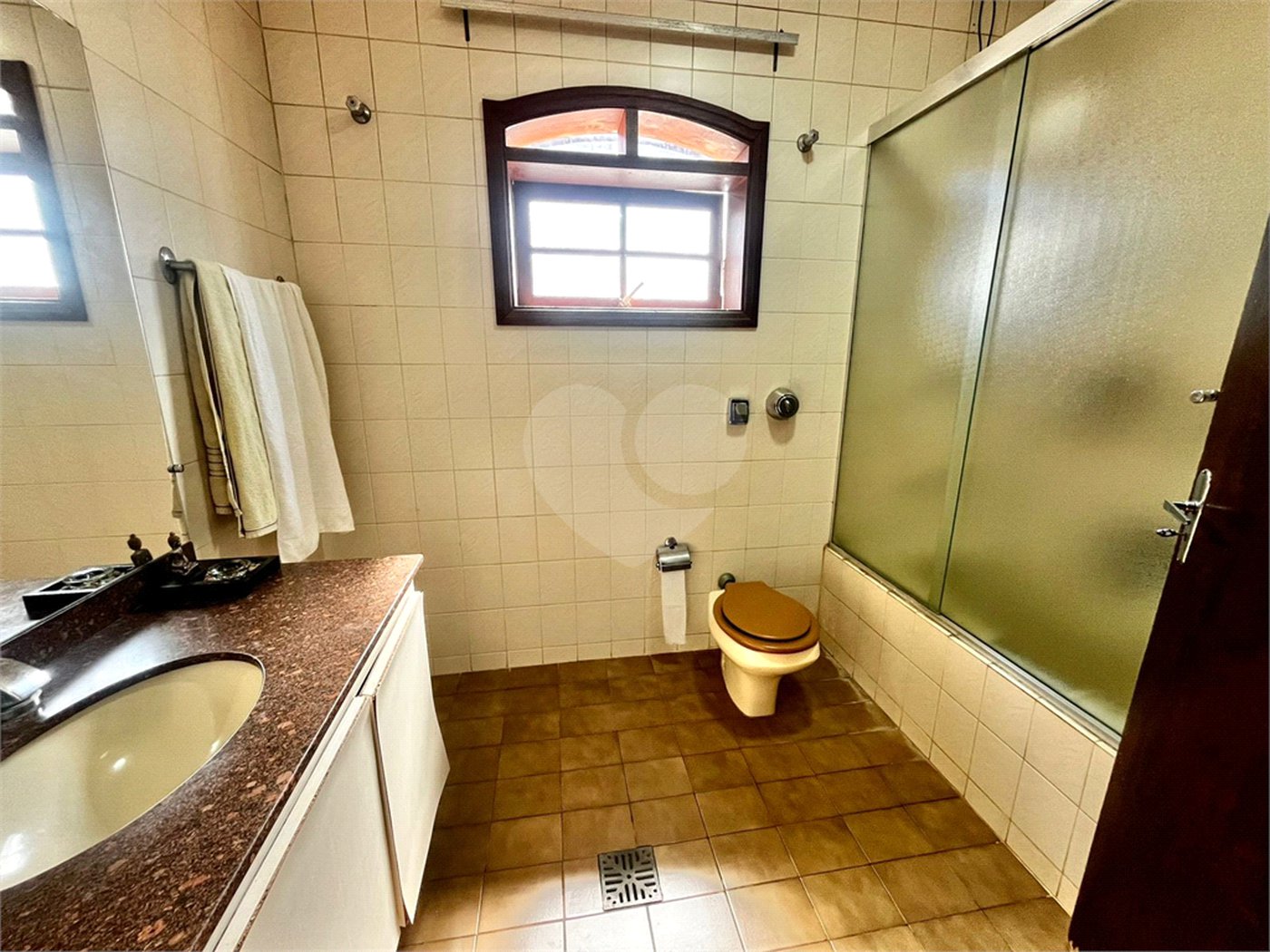 Casa à venda com 3 quartos, sendo 1 suíte, no Centro, Itapetininga, SP