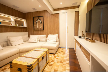 Apartamento à venda com 5 quartos, sendo 4 suítes, em Parque Reboucas, São Paulo, SP