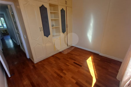 Apartamento à venda com 4 quartos, sendo 1 suíte, em Tijuca, Rio de Janeiro, RJ