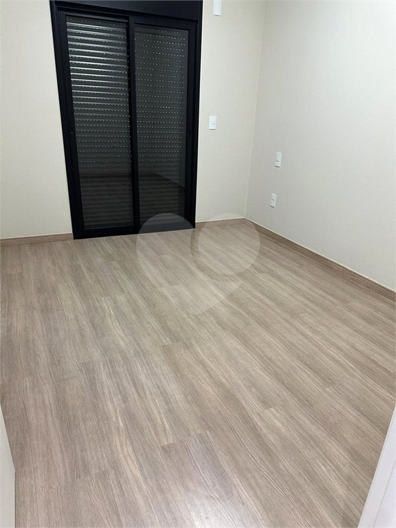 Casa à venda com 3 quartos, sendo 1 suíte, no condomínio Vila Rica, Indaiatuba - SP