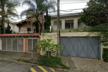 Terreno à venda com 20 quartos, sendo 10 suítes, em Vila Sônia, São Paulo, SP
