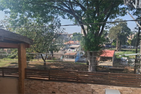 Sobrado à venda com 6 quartos, sendo 1 suíte,  em Vila do Encontro, São Paulo, SP