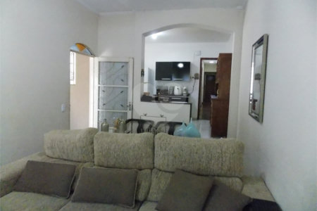 Casa à venda com 4 quartos, sendo 2 suítes, em Jardins, Bragança Paulista, SP