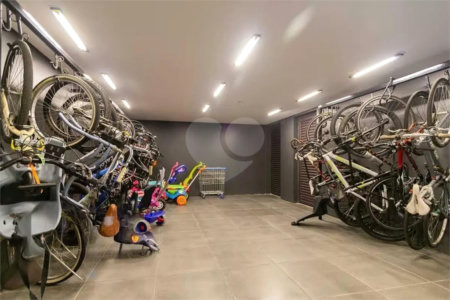 Apartamento à venda com 2 suítes em Vila Ipojuca, São Paulo, SP