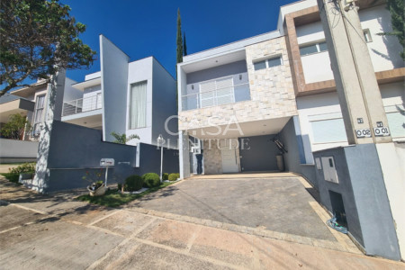 Casa em condomínio à venda com 3 quartos, sendo 1 suíte, em Wanel Ville, Sorocaba, SP