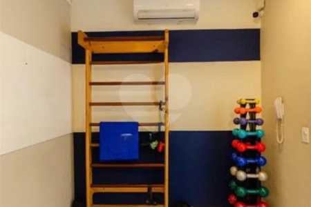 Apartamento à venda com 2 quartos em Vila Zat, São Paulo, SP