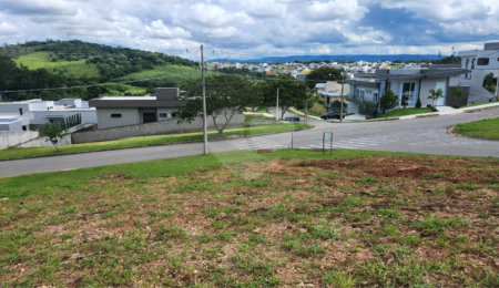Terreno à venda no condomínio Santa Isabel I, Louveira - SP