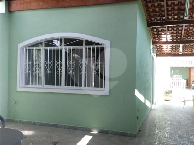 Sobrado à venda com 3 quartos, sendo 1 suíte,  em Horto Florestal, São Paulo, SP