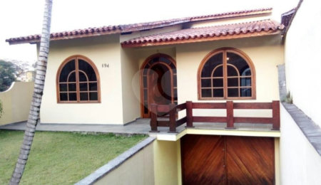 Casa Térrea à venda com 4 quartos, sendo 1 suíte,  em Jardim Floresta, São Paulo, SP