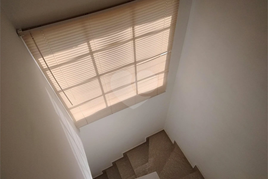 Casa à venda com 2 quartos, sendo 1 suíte, no condomínio Residencial Villa Nostra, Cotia - SP