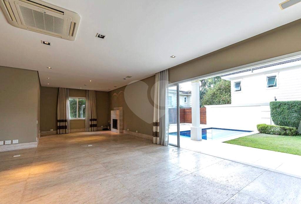 Casa à venda com 4 suítes no condomínio L`exclusive, São Paulo - SP