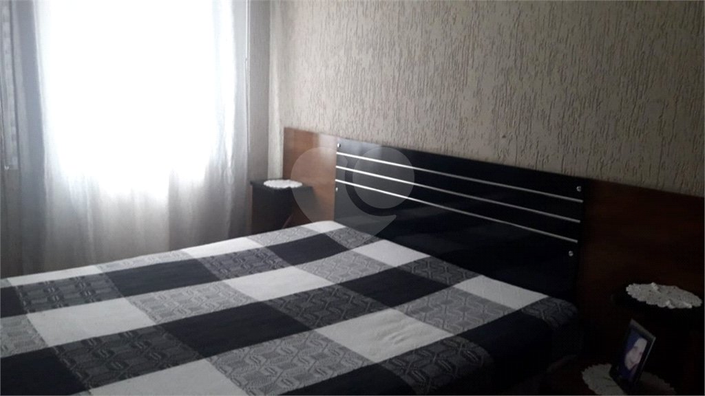 Sobrado à venda com 3 quartos, sendo 1 suíte, em Parque Continental I, Guarulhos, SP