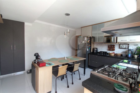 Casa à venda com 3 quartos, sendo 1 suíte, em Jardim Franca, São Paulo, SP