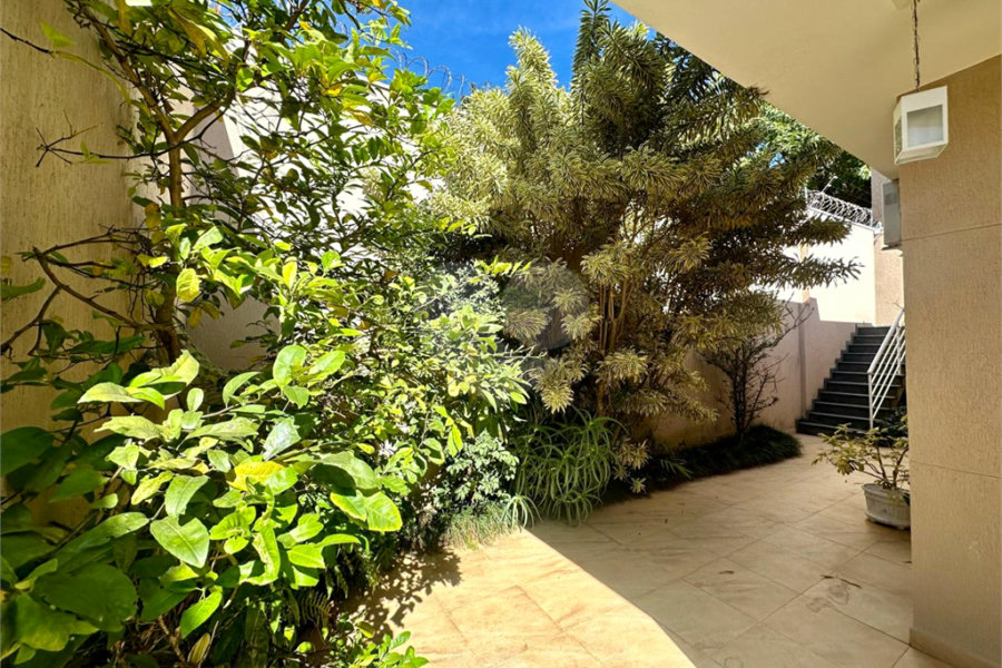 Casa Térrea à venda com 3 suítes em Tremembé, São Paulo, SP