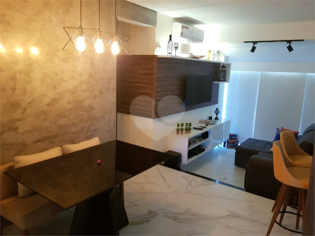 Flat à venda com 1 suíte em Santana, São Paulo, SP